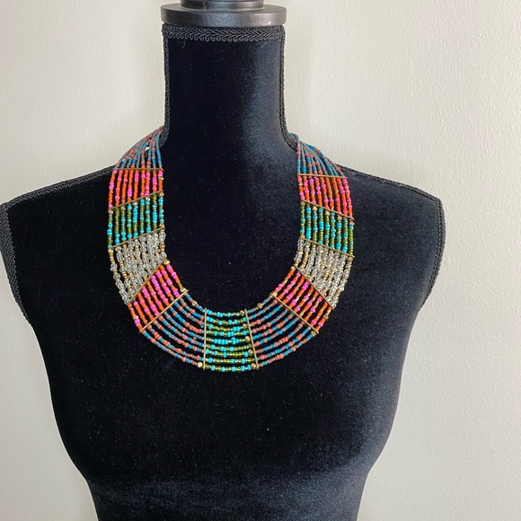 Boutique find, threaded beaded statement necklace/collar - Picture 2 of 5